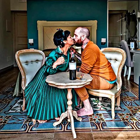 Kèramos Luxury Couette-café